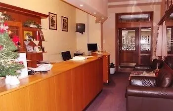 酒店 摩德纳酒店 卡罗维发利